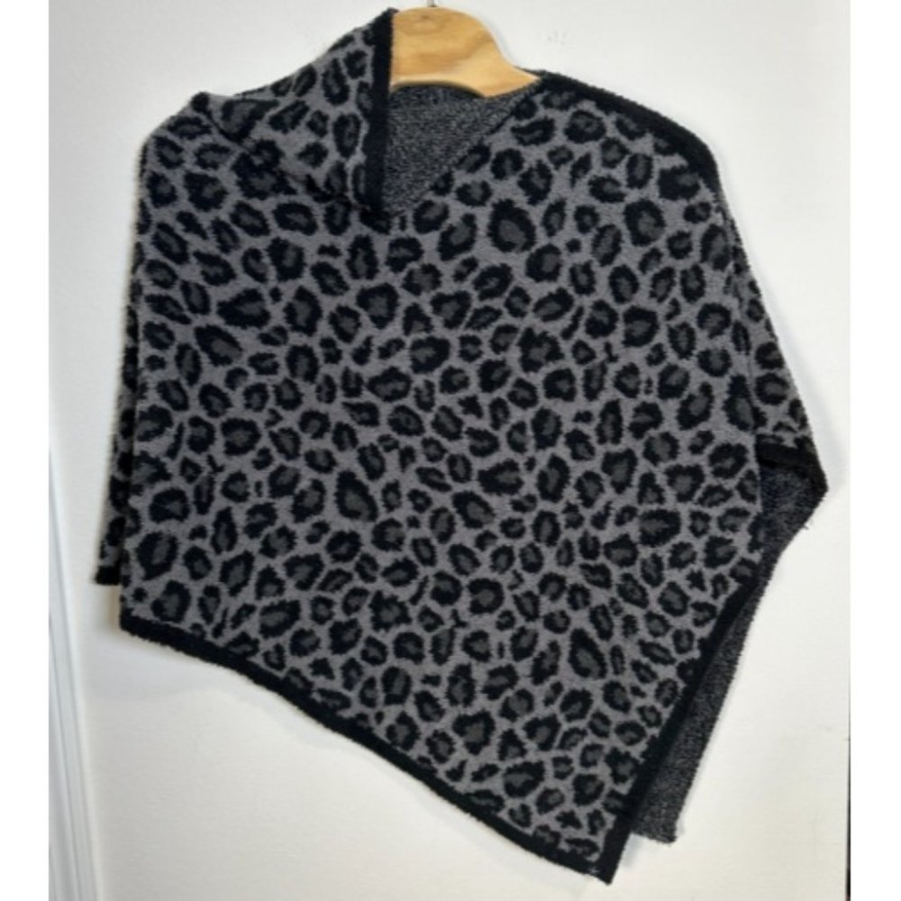 Barefoot Dreams Leopard Print Poncho Cozychic Soft‎ Warm Fuzzy One Size
